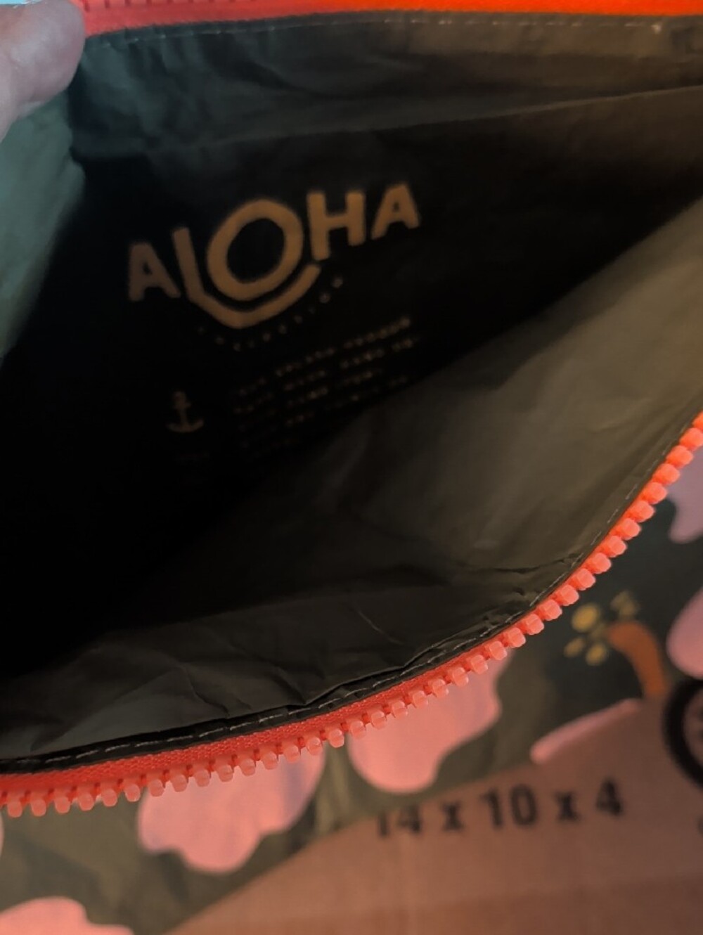 ALOHA Collection Mo'orea Mid Sized Splash Proof Zipper Pouch Tahiti NWT New - Picture 4 of 6